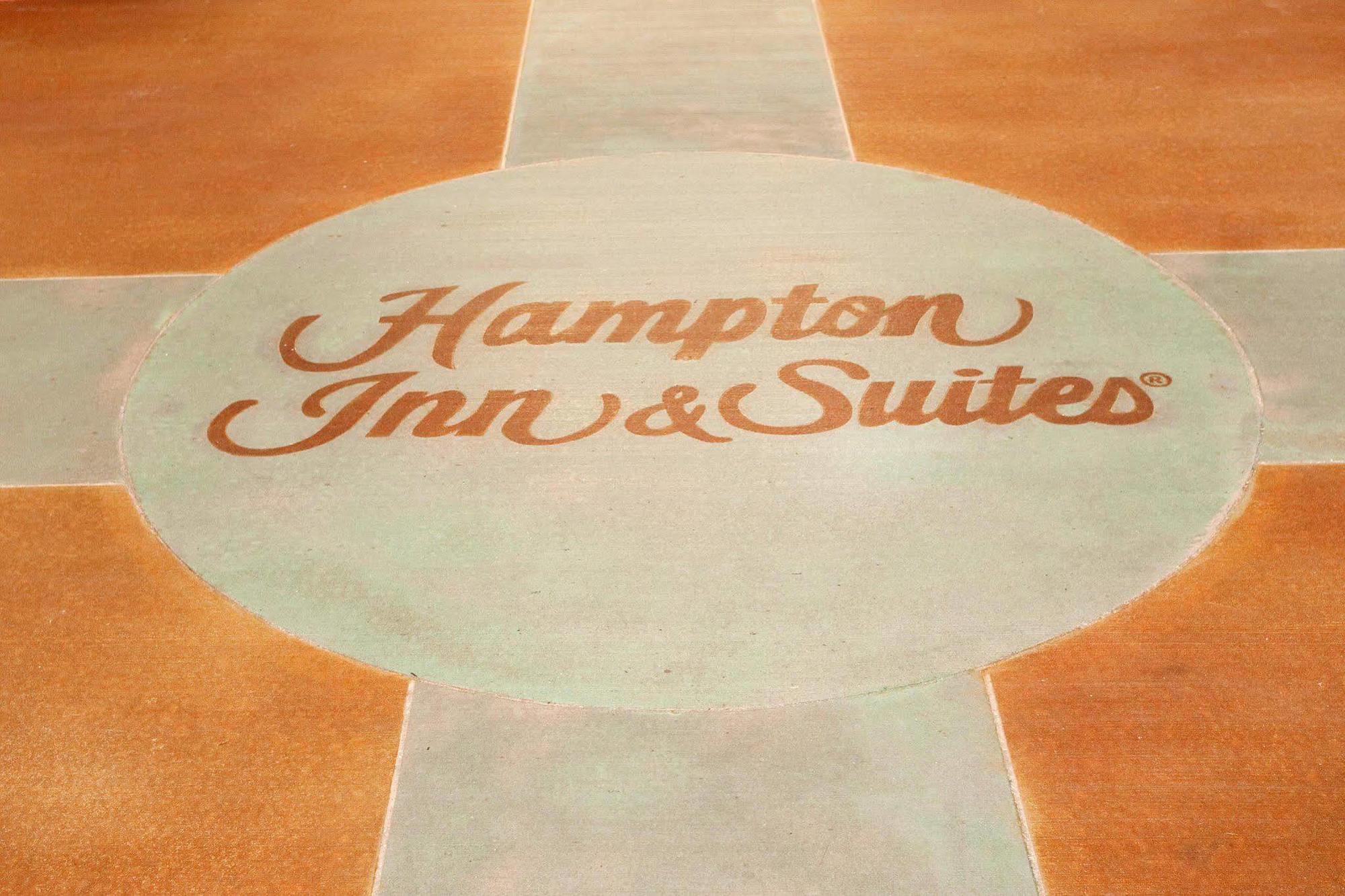 Hampton Inn & Suites Chattanooga Downtown Exterior foto
